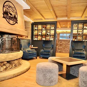 Petit Lacreu Otel Salardú