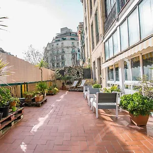 360 Borne Hostel Barselona